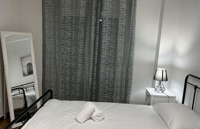 Adelais in Piraeus With 1 Bedrooms and 1 Bathrooms - Photo 15