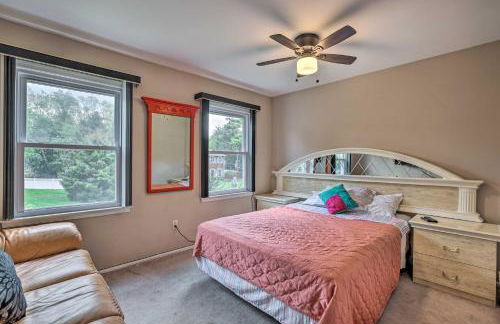 Jersey Home with Hot Tub and Private Pool! - Foto 16