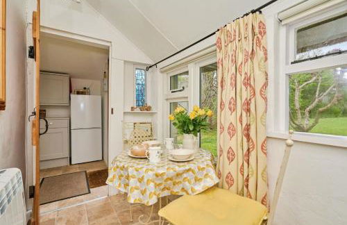 Sixpenny Cottage - Photo 7