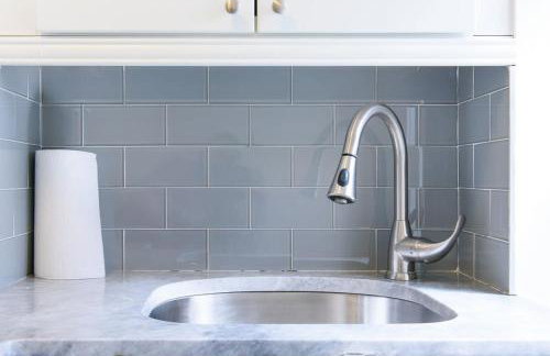 39-3 Newly renovated 3 BR Prime midtown sleeps 6 - Foto 11