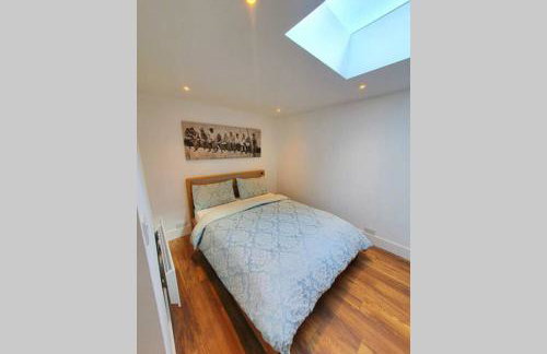 Cosy detached studio- walking distance to CWOA! - Photo 6
