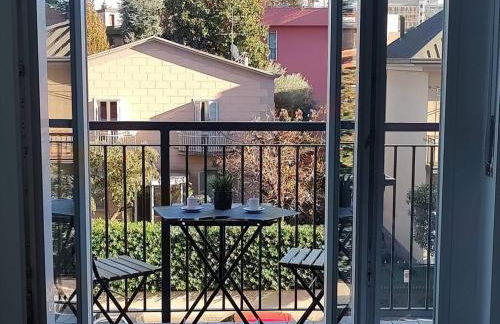 Bilocale luminoso e accogliente zona Marche - Photo 11