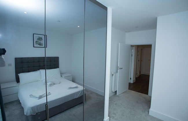 High view 2 Bedroom apt - Woolwich - Photo 9