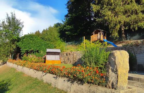 Ferienhaus am Bach mit großem Garten - Foto 29