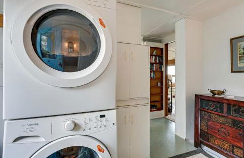 Vibrant Waterfront Vacation Rental on Lake Huron! - Foto 23