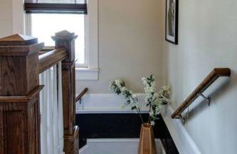 Historic Pet-Friendly Stay Near Broadway w Fire Pit - Foto 10