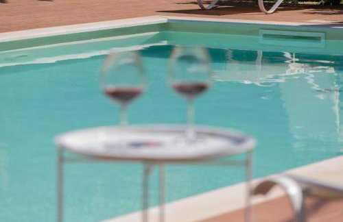 Ellie Villa - Foto 46