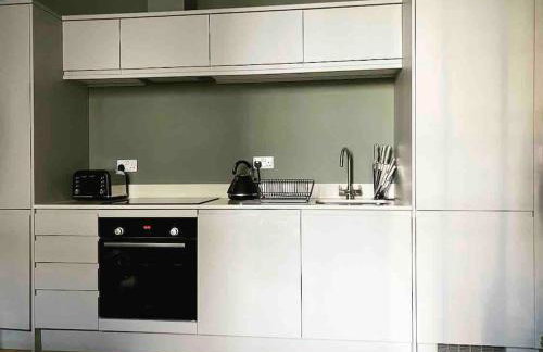 Grand Apartment on HOE/BARBICAN Allocated PARKING! - Foto 35