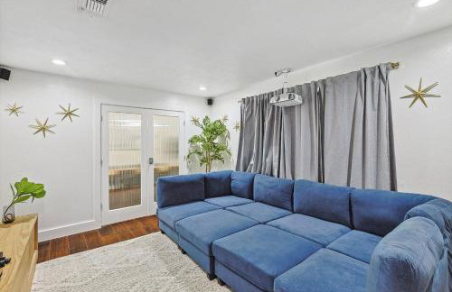 5-BR Relaxing Retreat with Pool Hot tub Fire Pit - Foto 11