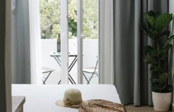 Ermis Luxury Suites & Apartments - Foto 8