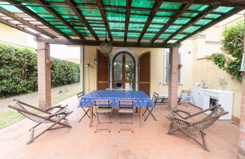 Villa vicino al mare con giardino e parcheggio - Foto 26