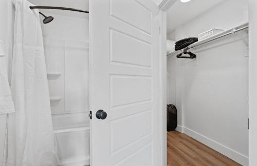 Stylish 2BR with Pool Central SLC - Great Access - Foto 7