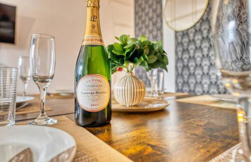 Appartement familial et cozy - Wifi - Espace Travail- Parking - Foto 6