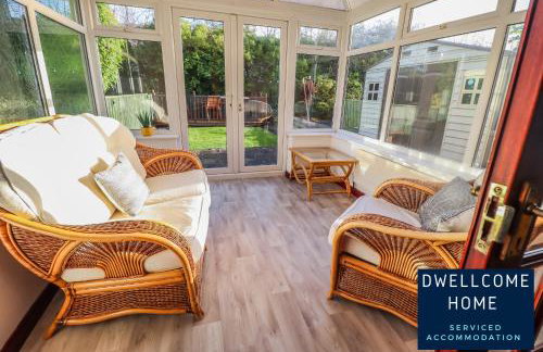 Free Driveway Parking, Fast WIFI, Ideal for long term contractor, etc stays - Dwellcome Home Ltd 3 Bedroom Boldon House - see our site for assurance - Foto 9