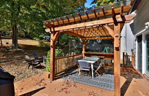 The Family Retreat At Bomoseen 4 Bedroom Home - Photo 71