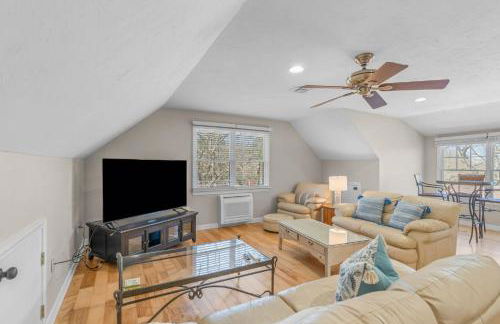 Summer by the Sea - Central to all beaches & ponds - Foto 27