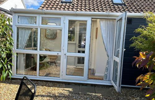 The Bolthole - Photo 7