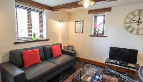 Bobbin Cottage - Photo 5