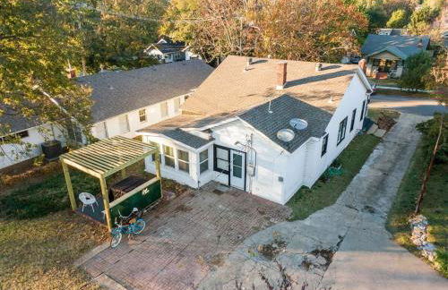 Walk to Cherry Street,pets, hot tub by HVNLYhomes - Foto 53