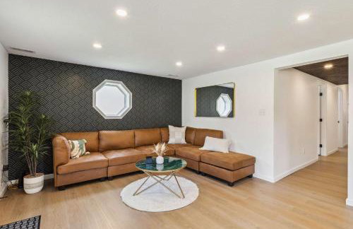 Charming 3-Bedroom - Hot Tub & Game Room - Foto 4