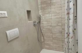 Omis apartment - near beach and town center, ground floor with small garden - Foto 34