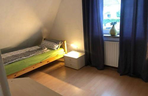 Ahmed Al-Hamadani - Photo 31