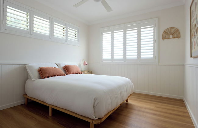 Tugun Retreat - 5BRM Home with Pool - Photo 6