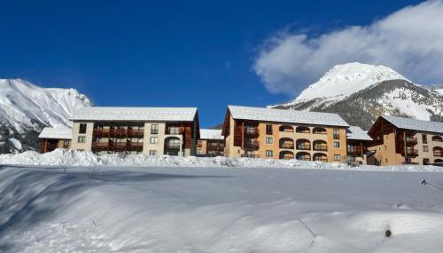 AU PIED DES PISTES D'ARVIEUX - Foto 2