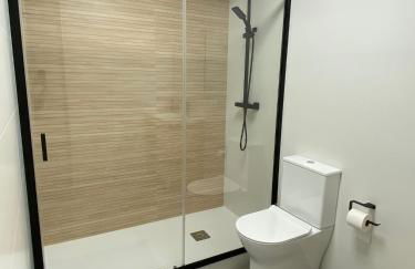 Alba Home , junto al estadio fútbol y Ribera - Foto 17