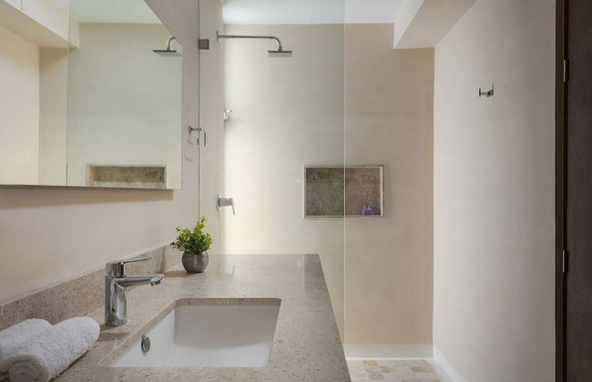 Luxury and Family condo in La Veleta - Photo 59