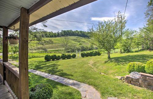 Spacious Faber Home with Yard, Steps to Winery! - Foto 37