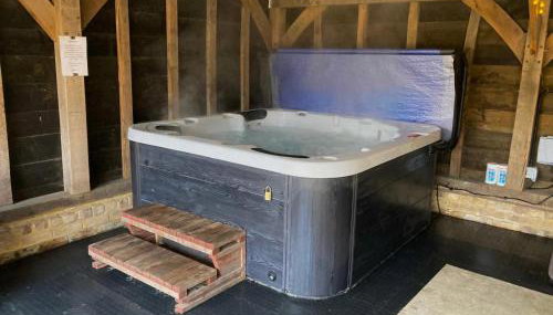 Dorney,Windsor Family Getaway with Hot Tub - Foto 3