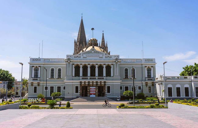 Free Tour of the Colonia Americana Neighbourhood - Photo 1