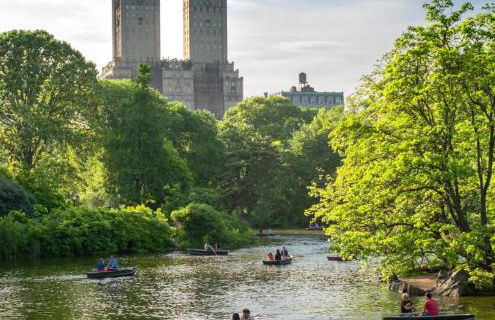 Private Room with Shared Bathroom at an Apartment by Times Square - Foto 4
