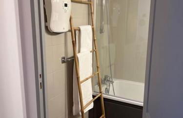 Séjour aux allées du Green, piscine & SPA - Foto 13