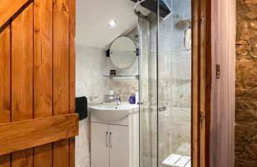 Old Nursery - Photo 6