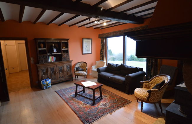 Hillside Retreat With Pond - Photo 12