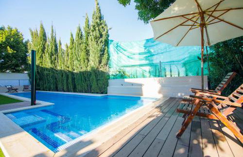 RentalSevilla Brisa del Aljarafe con piscina climatizada a 15 minutos de Sevilla - Foto 42