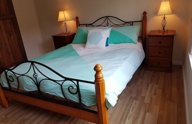 53 Honeysuckle in Silverleaves - Foto 4