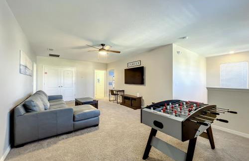 Solterra Resort Davenport FL Clubhouse Area - 7 Bedroom 6 Bath Home with Private Pool Spa - Lazy River 20 min from Disney - Foto 45