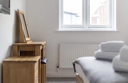 Magnolia House - Beautiful Townhouse in Old Town Poole - Photo 25