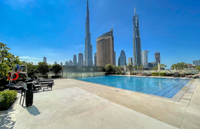 Maison Privee - Luxury Apt with Burj Khalifa Vw & Direct Mall Access - Photo 22