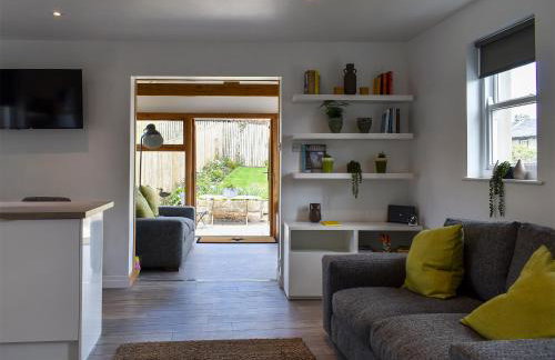 Little Plumtree - Photo 2