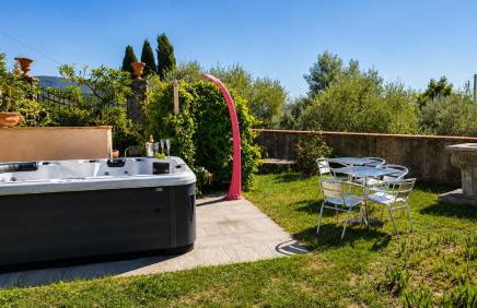 VILLA Castel del Monte - Panoramic Tuscan Villa with Jacuzzi - Foto 69
