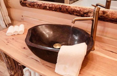 Skyview Treehouse by Amish Country Lodging - Photo 22