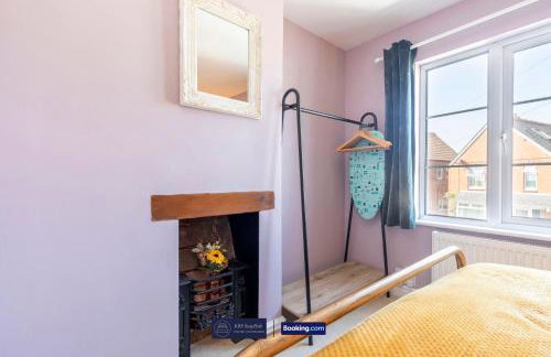 Charming 2-BR Cottage in Stonehouse with Courtyard Garden and Log Fire - Foto 20