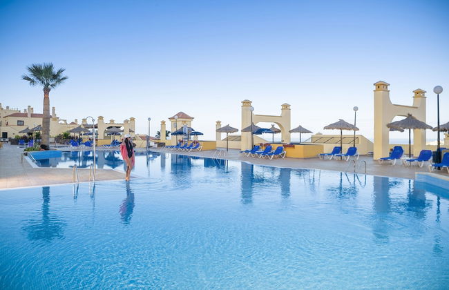 Ramada Residences by Wyndham Costa Adeje - Foto 1