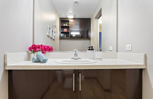 Luxurious 2Bed 2Bath Retreat in Prestigious Irvine - Foto 35