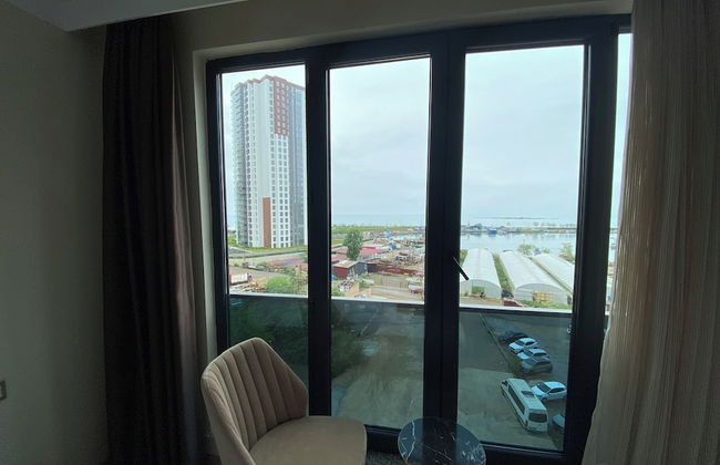 Rena Grand Residence & Suite - Photo 18