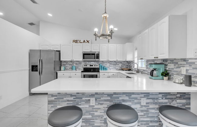 Gorgeous Lake Worth Beach House 4 Bedroom Home by RedAwning - Foto 8